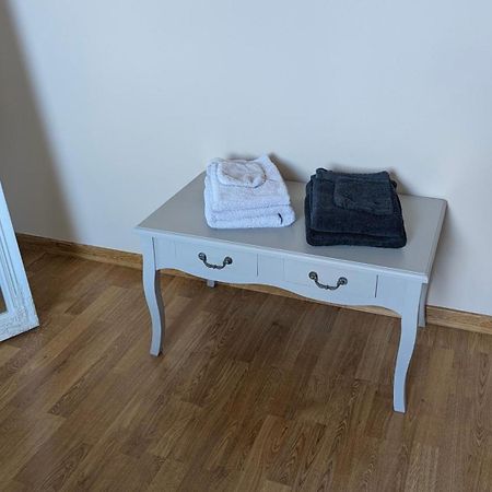 Chambre Rose Blanche Le Lude Bagian luar foto